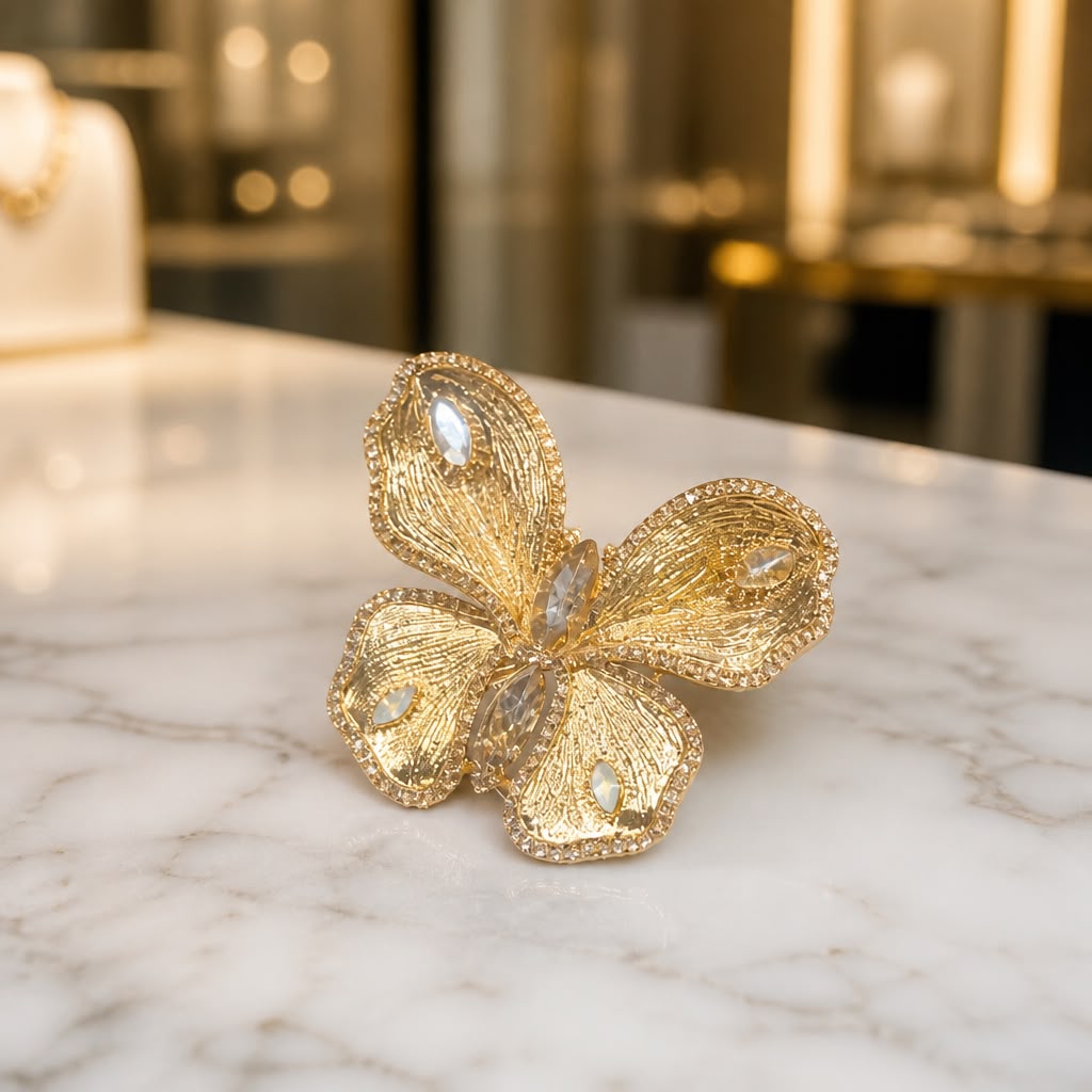 Golden Butterfly Small Centre Clip