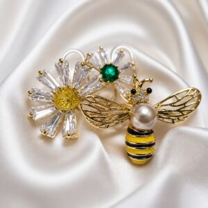 Antitarnish Garden Bee & Crystal Flower Brooch